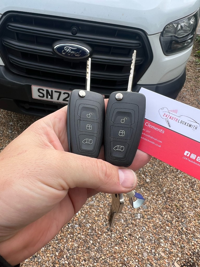 Ford car keys - types, common problems and replacement