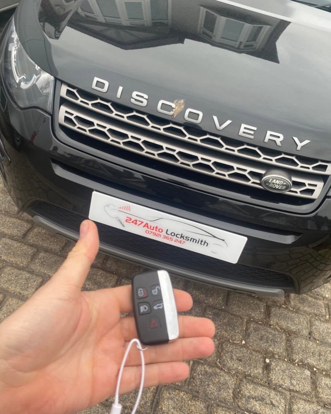 Land Rover Discovery spare key programmed at the vehicle