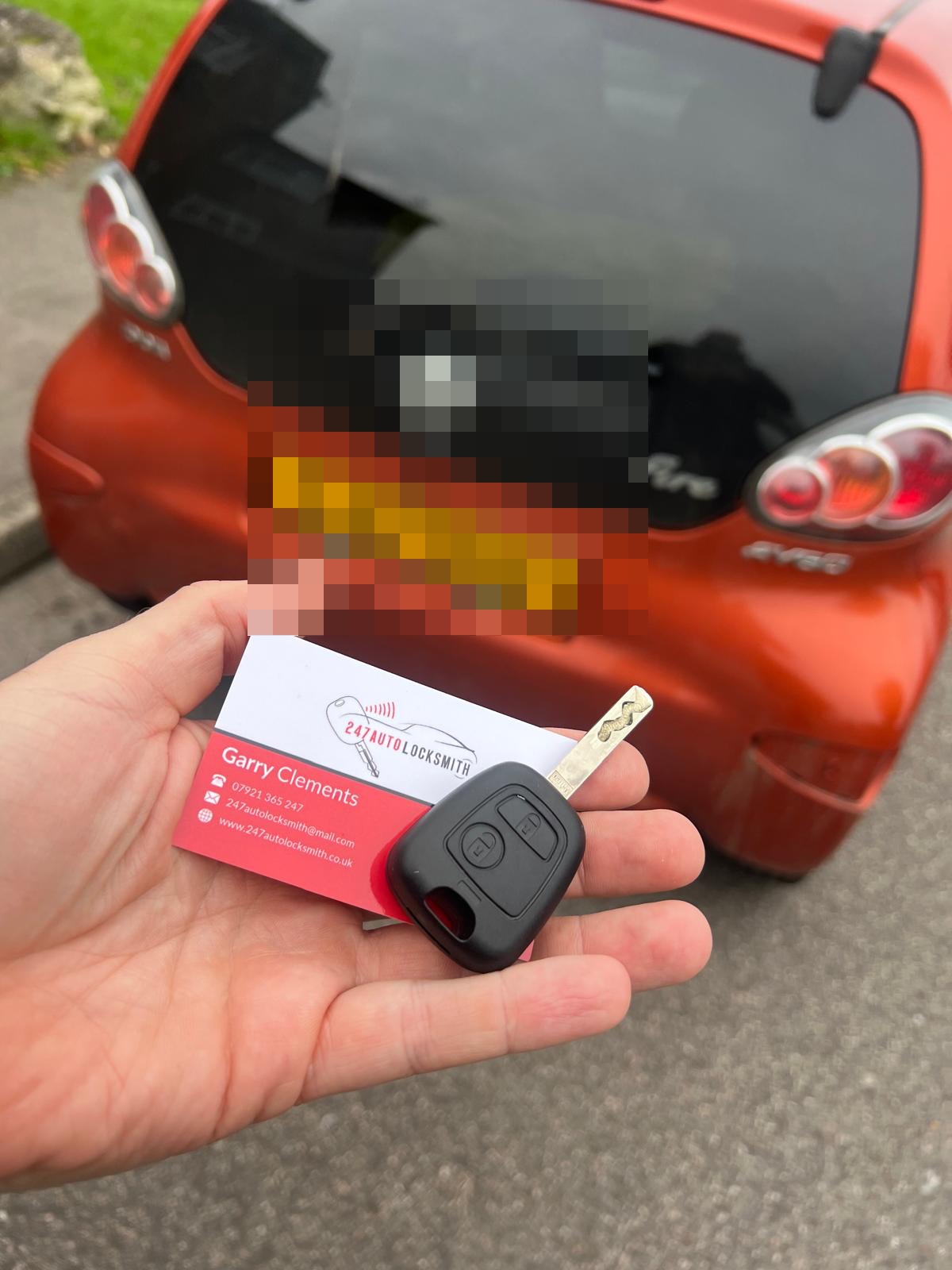 Toyota Aygo replacement key cut at the vehicle