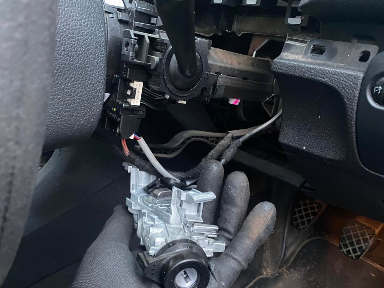 Volkswagen Golf ignition barrel replacement, Brighton